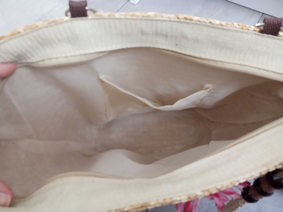 Torebka wiklinowa z muszelkami