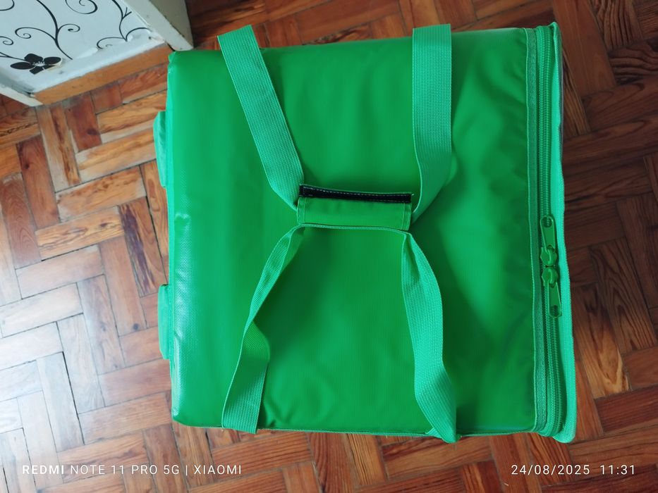 Bolsa, mochila, glovo, uber, glovo