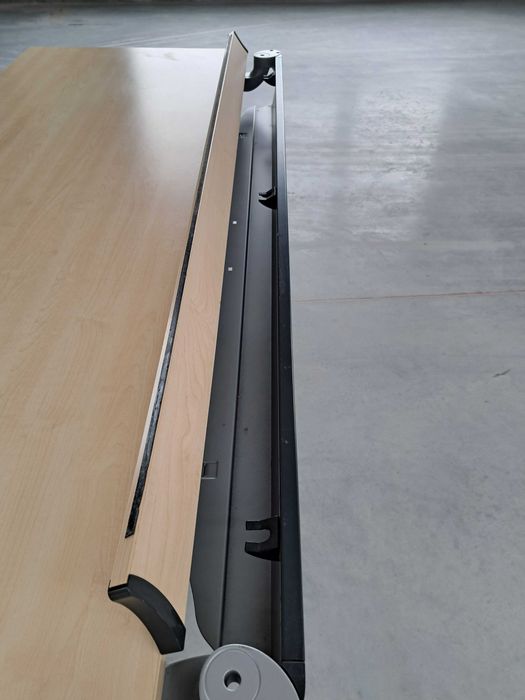 Biurko 180x80 Steelcase TNT