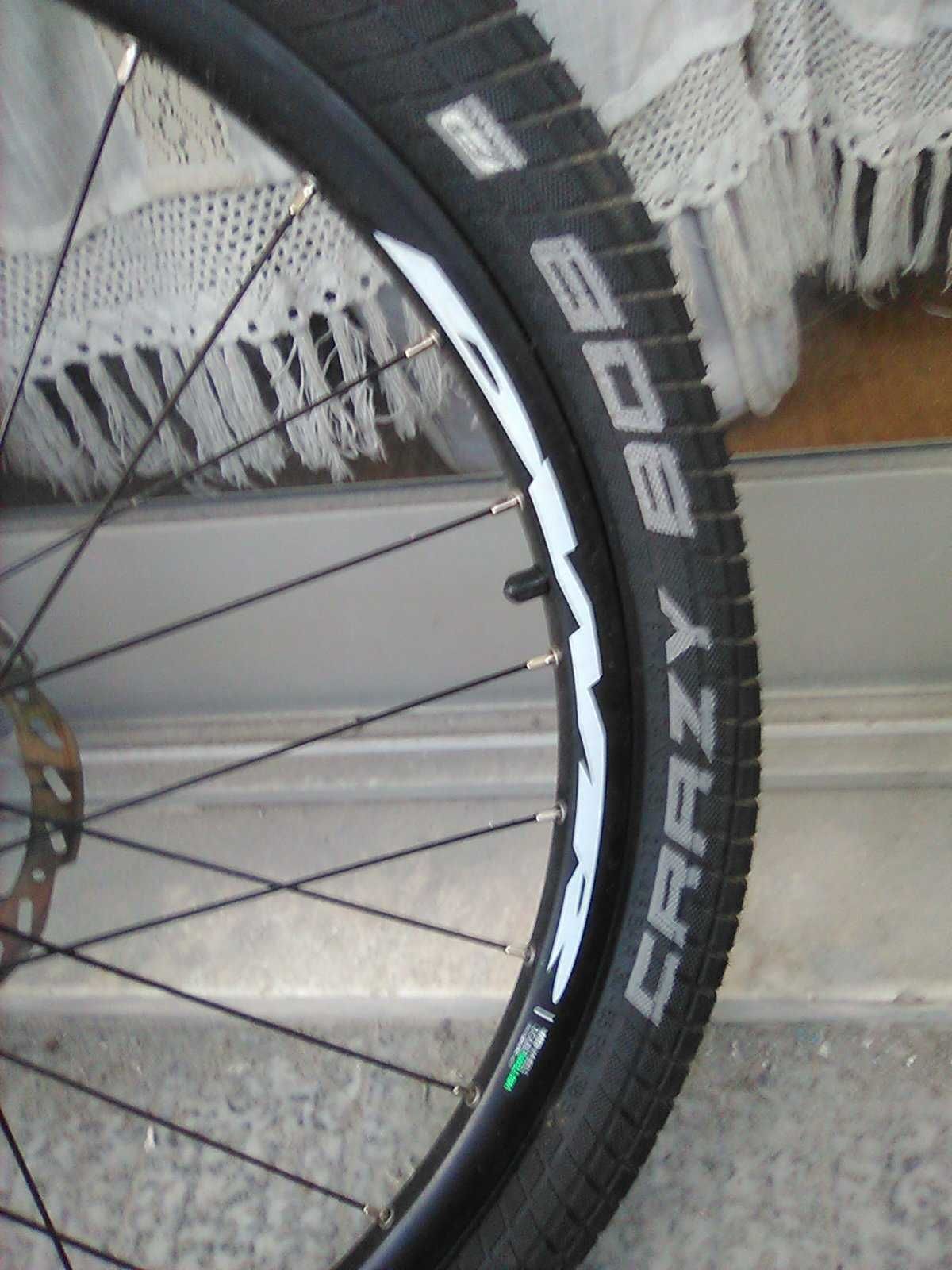 Roda frente 24 "