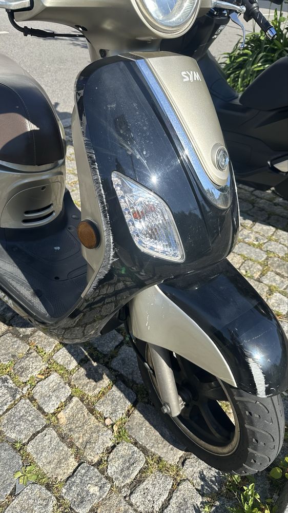 Scooter 125 cc Fiddle 3 iii SYM mota excelente!!