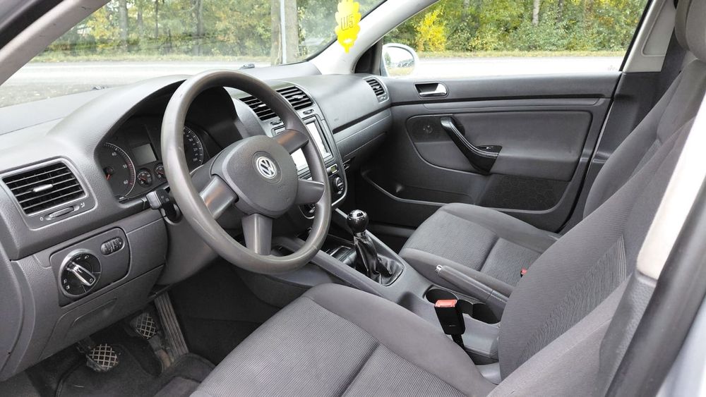 Volkswagen  Golf V 1.9 TDI