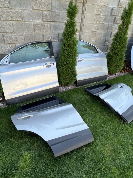 РОЗБОРКА Nissan Rogue Sport, Qashqai j11 Двери Дверка передня задня