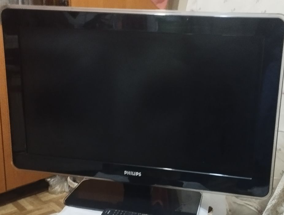 Телевизор PHILIPS 32PFL5403D/12