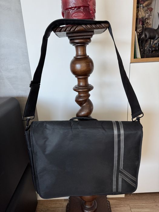 Mala Targus para Portátil até 17” — Excelente estado