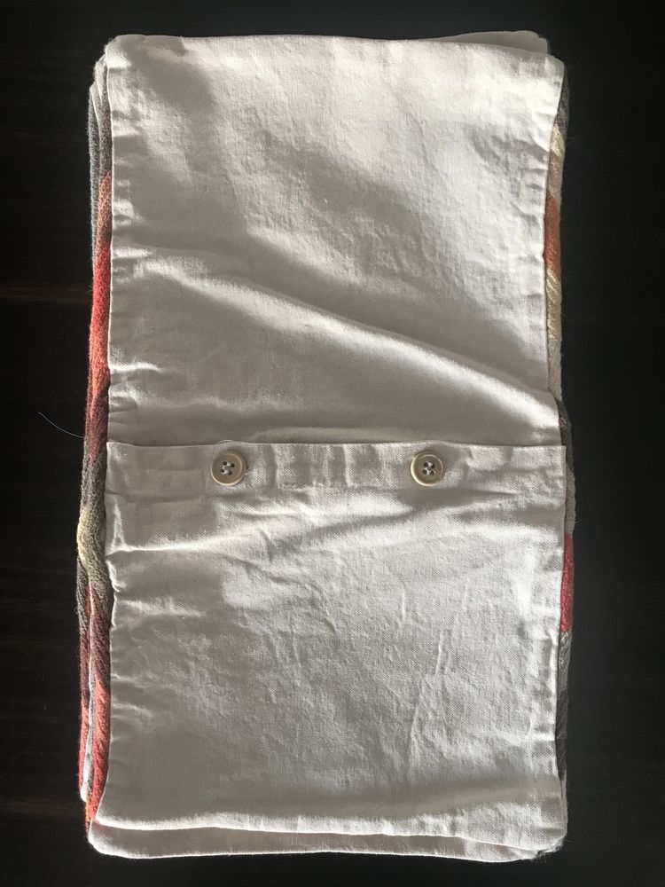 Capas decorativas para almofadas.