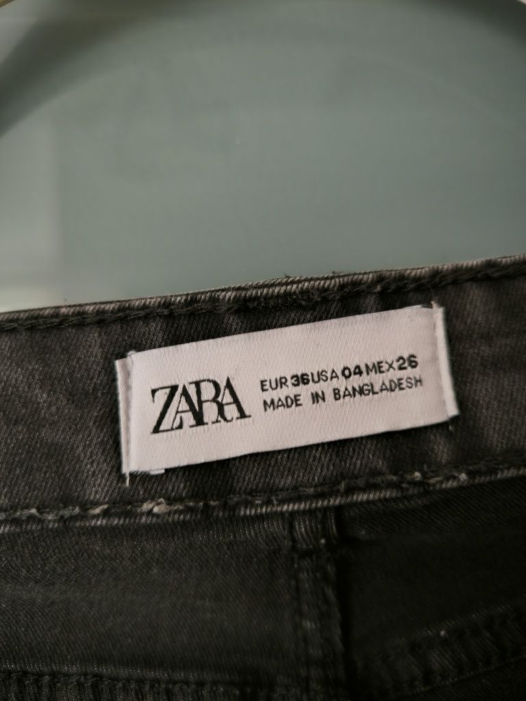 Spodnie damskie Zara