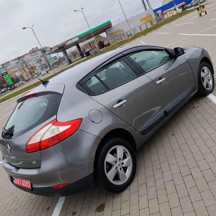 Рено Меган 3 хечбека