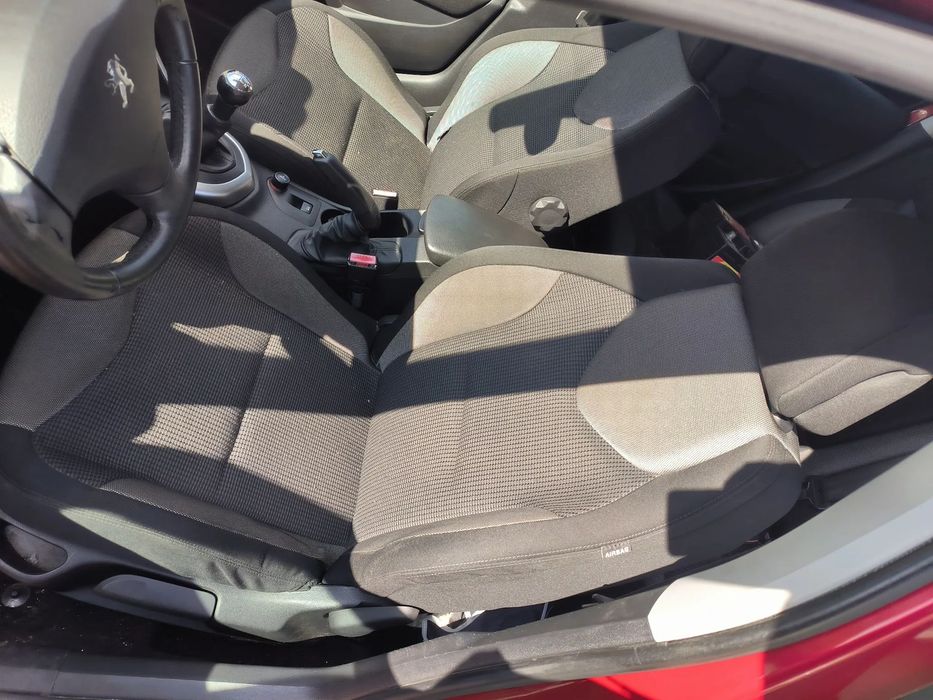 Fotele kanapa isofix Peugeot 308 T7