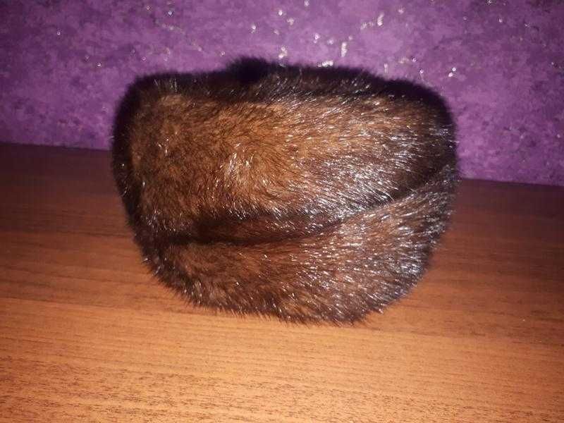 Зимова красива норкова шапка!