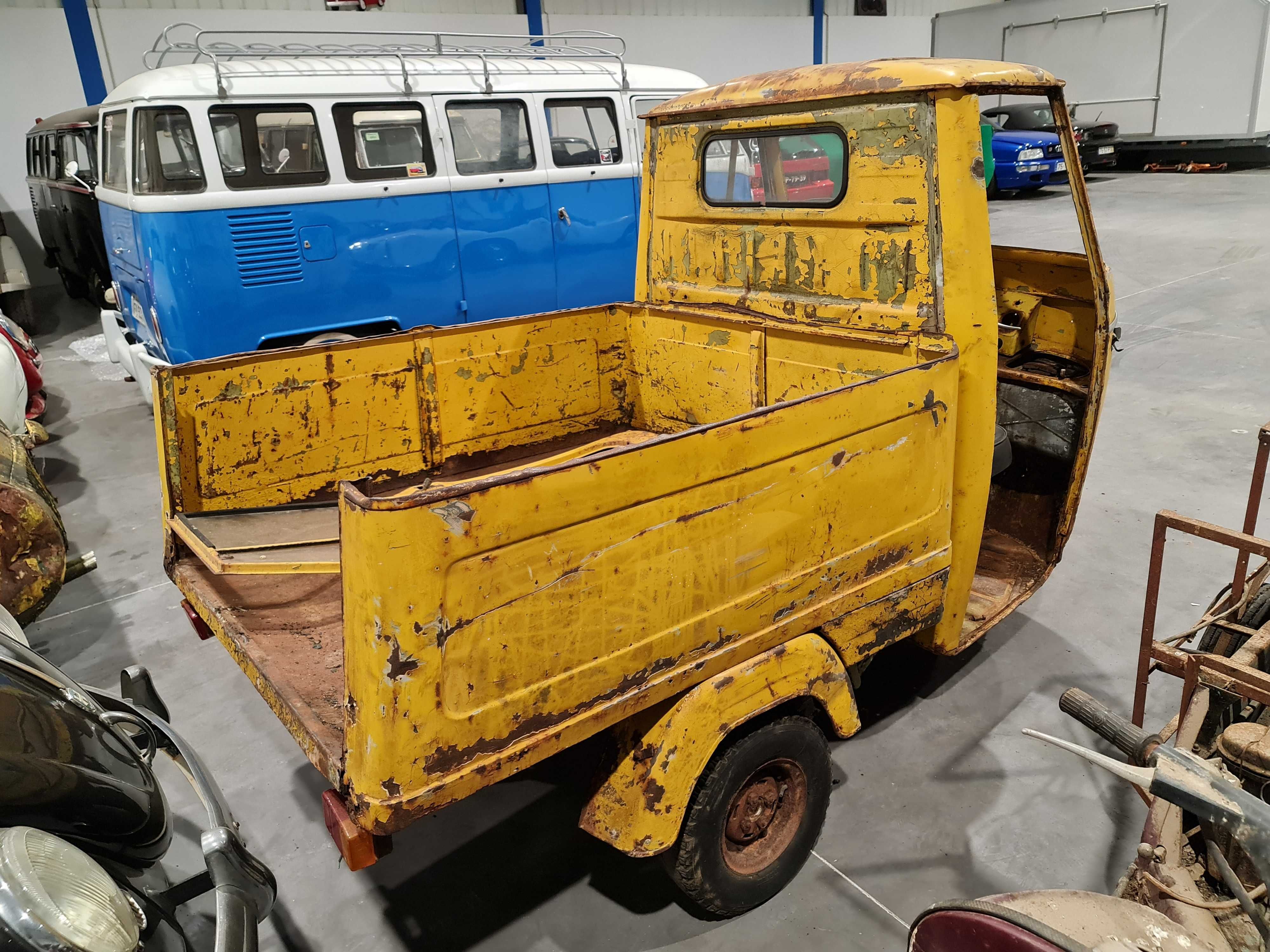 Piaggio APE 1974