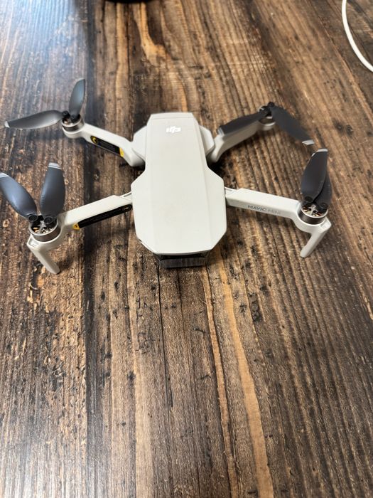 Квадрокоптер DJI