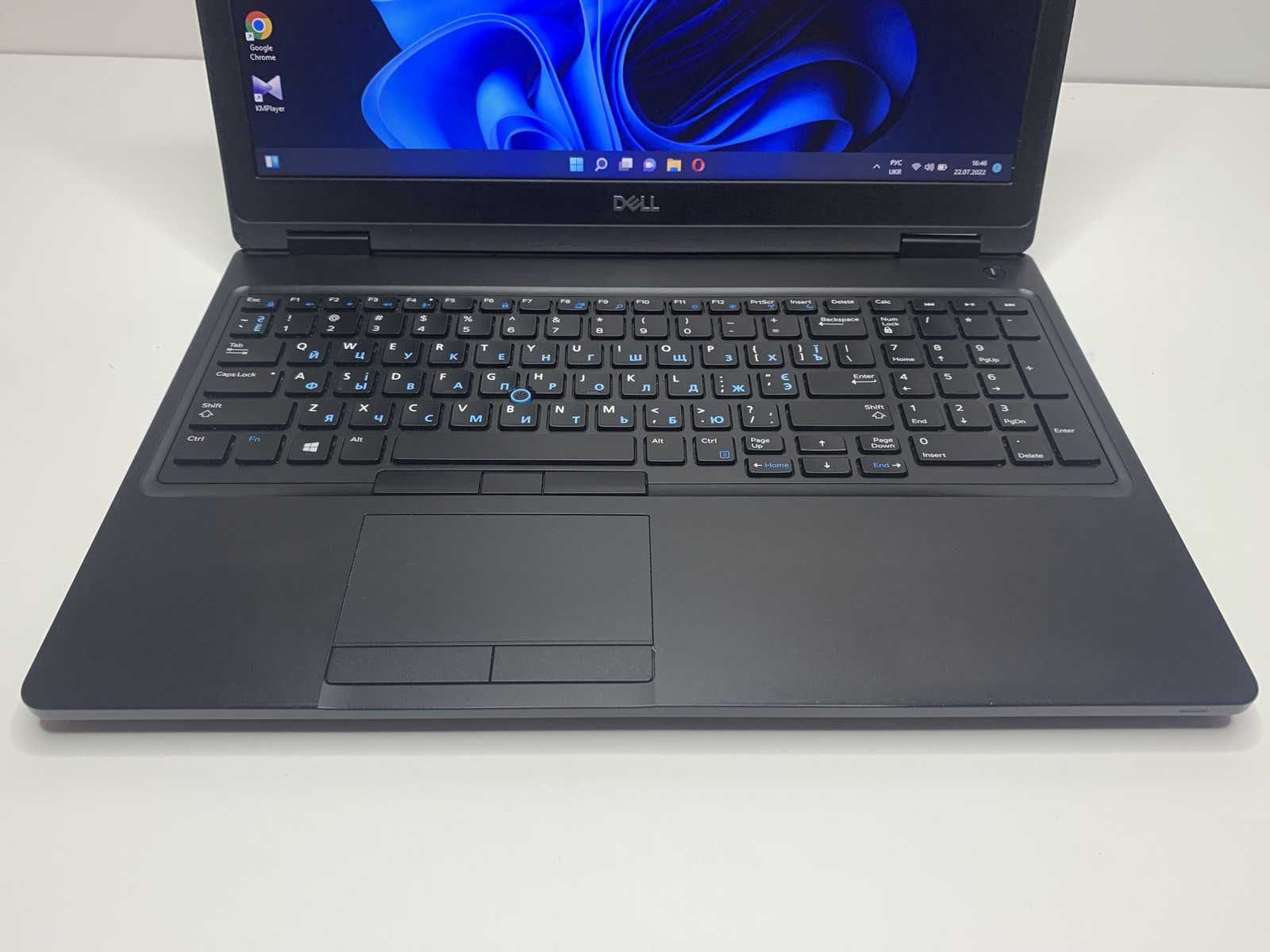 Dell Latitude 5590, Core i3-8130U, 8Gb, SSD 128Gb + HDD 500Gb, з США