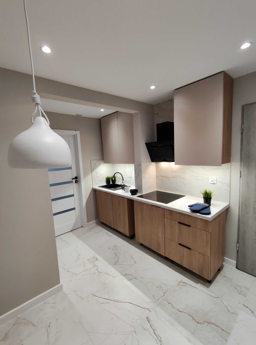 Pokój dla studentki - dostępny od Grudnia •Blisko  UM,