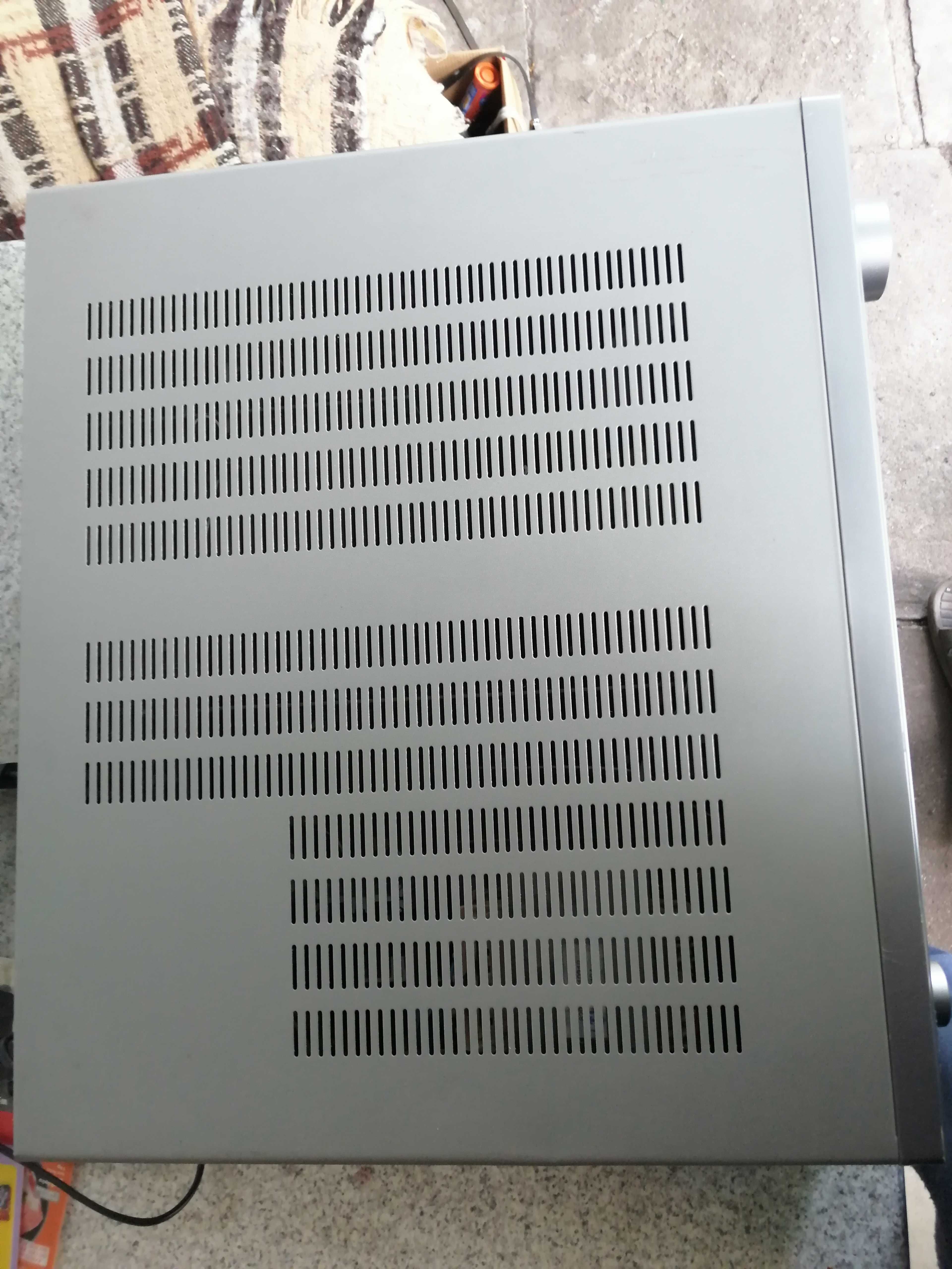 Amplituner Denon AVR1404