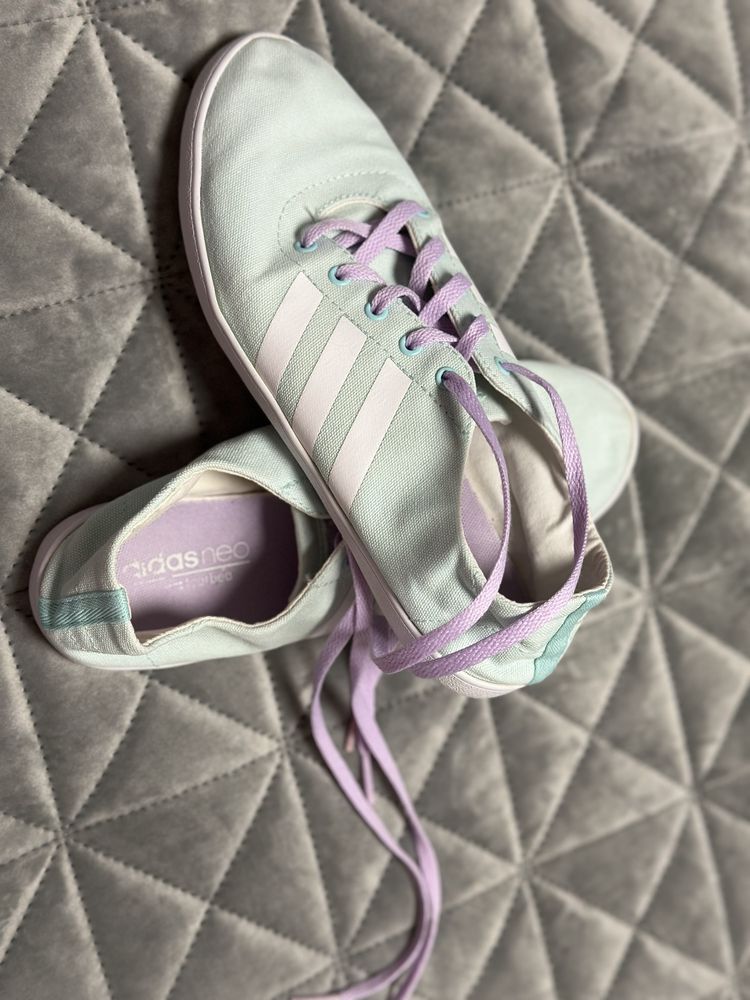 Кросівки Adidas Climacool жіночі 37р.