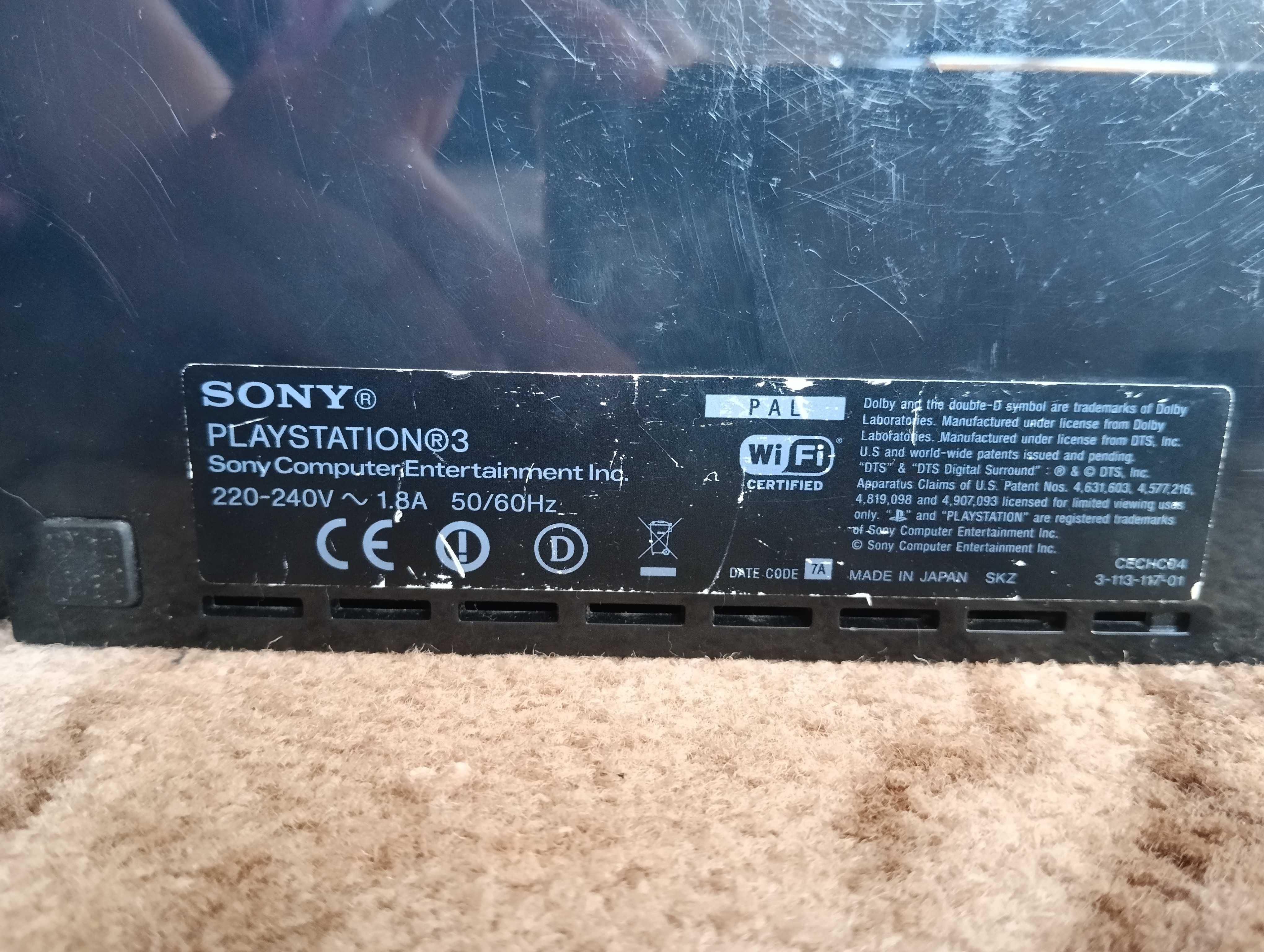 Продам Playstation 3 Fat cechc напівробоча