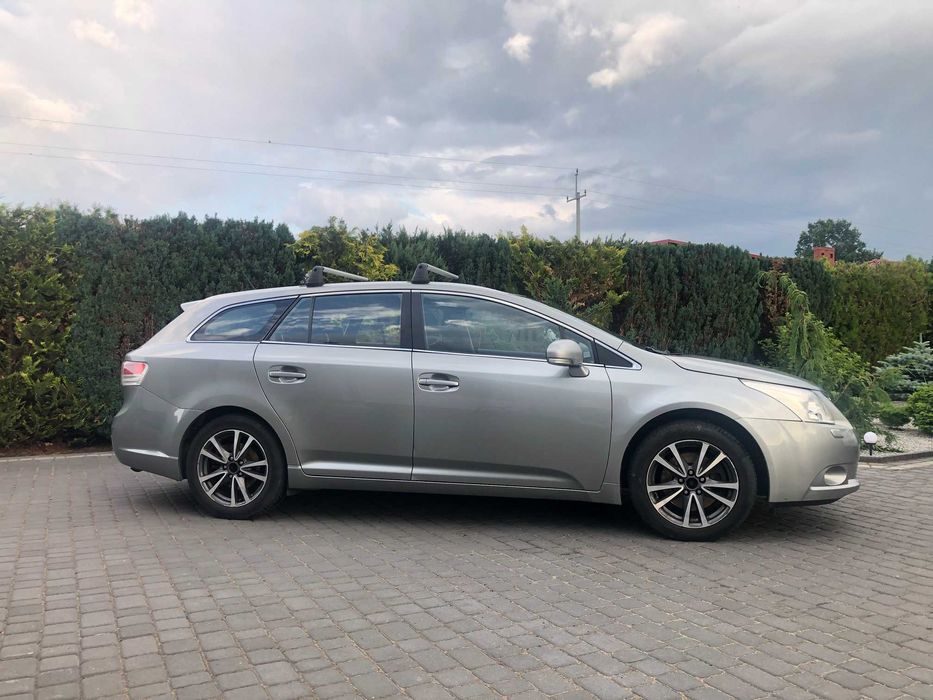 Toyota Avensis Combi 2.2 D-4D 150KM 2009r Atrakcyjna cena!