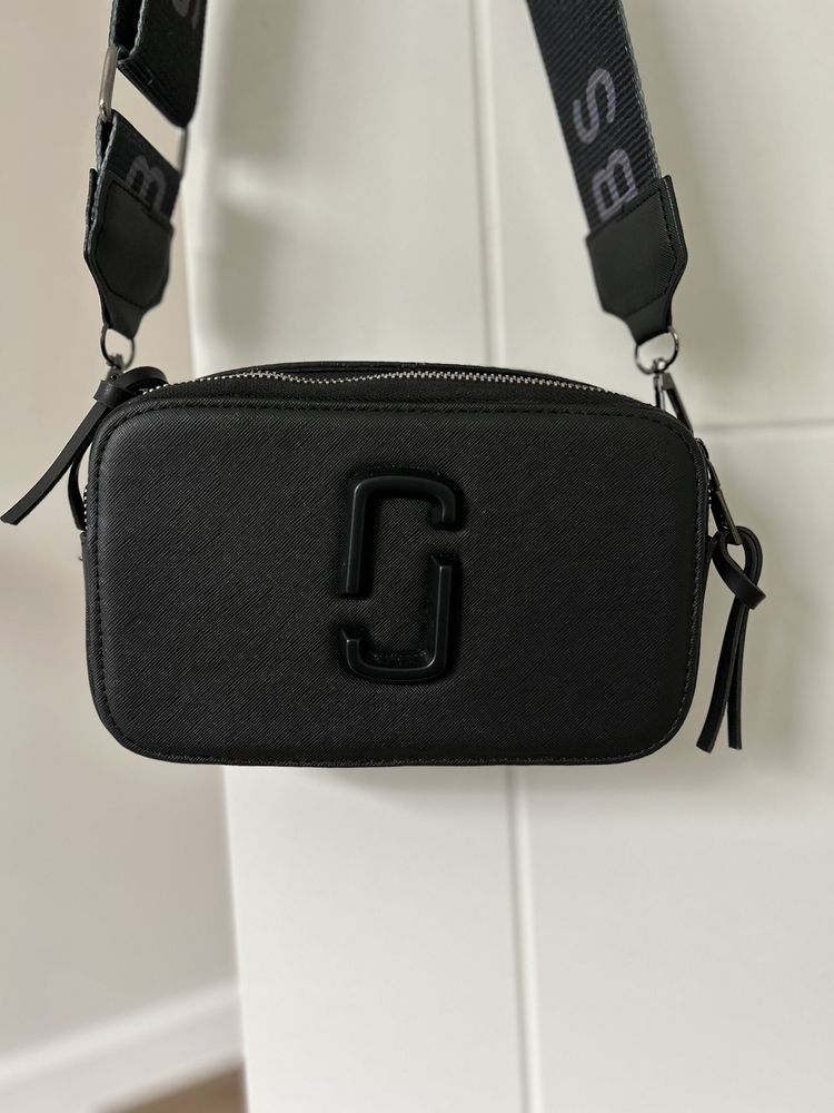 Czarna torebka marc jacobs