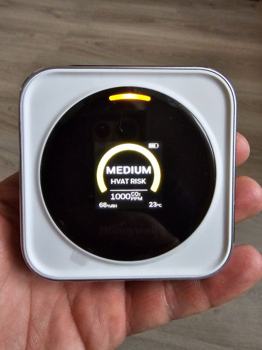 Датчик якості повітря у приміщенні Honeywell