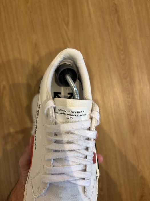 Off-White Vulcanized Low