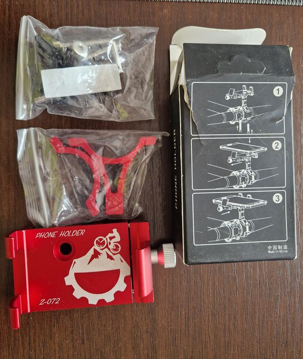 Metalowy uchwyt na telefon