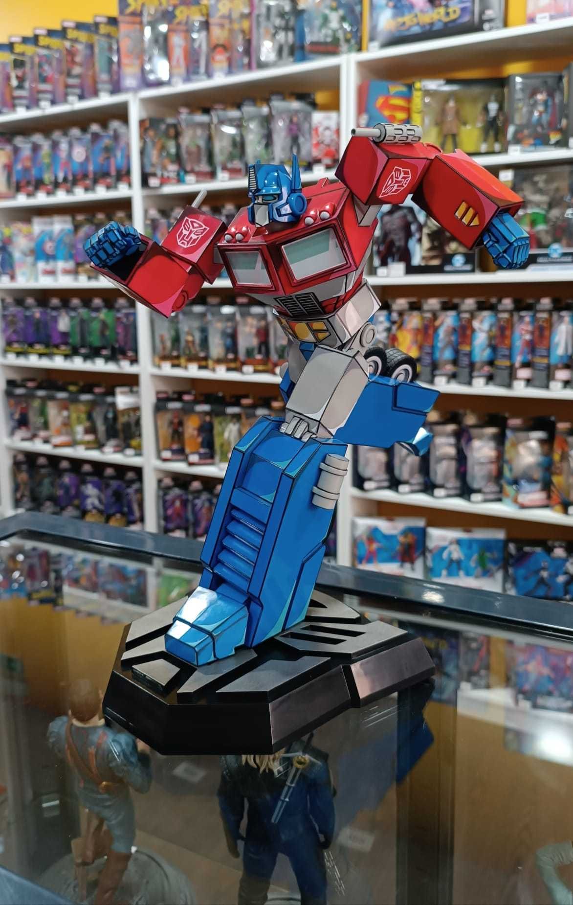 Estátua Transformers - Optimus Prime