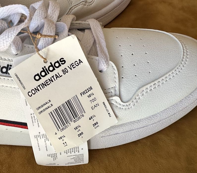 Кросівки чоловічі білі Adidas Continental 80 Vegan розмір 45 1/3 29 см