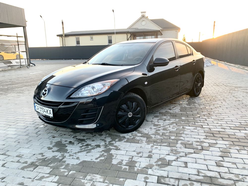 Продам Mazda 3