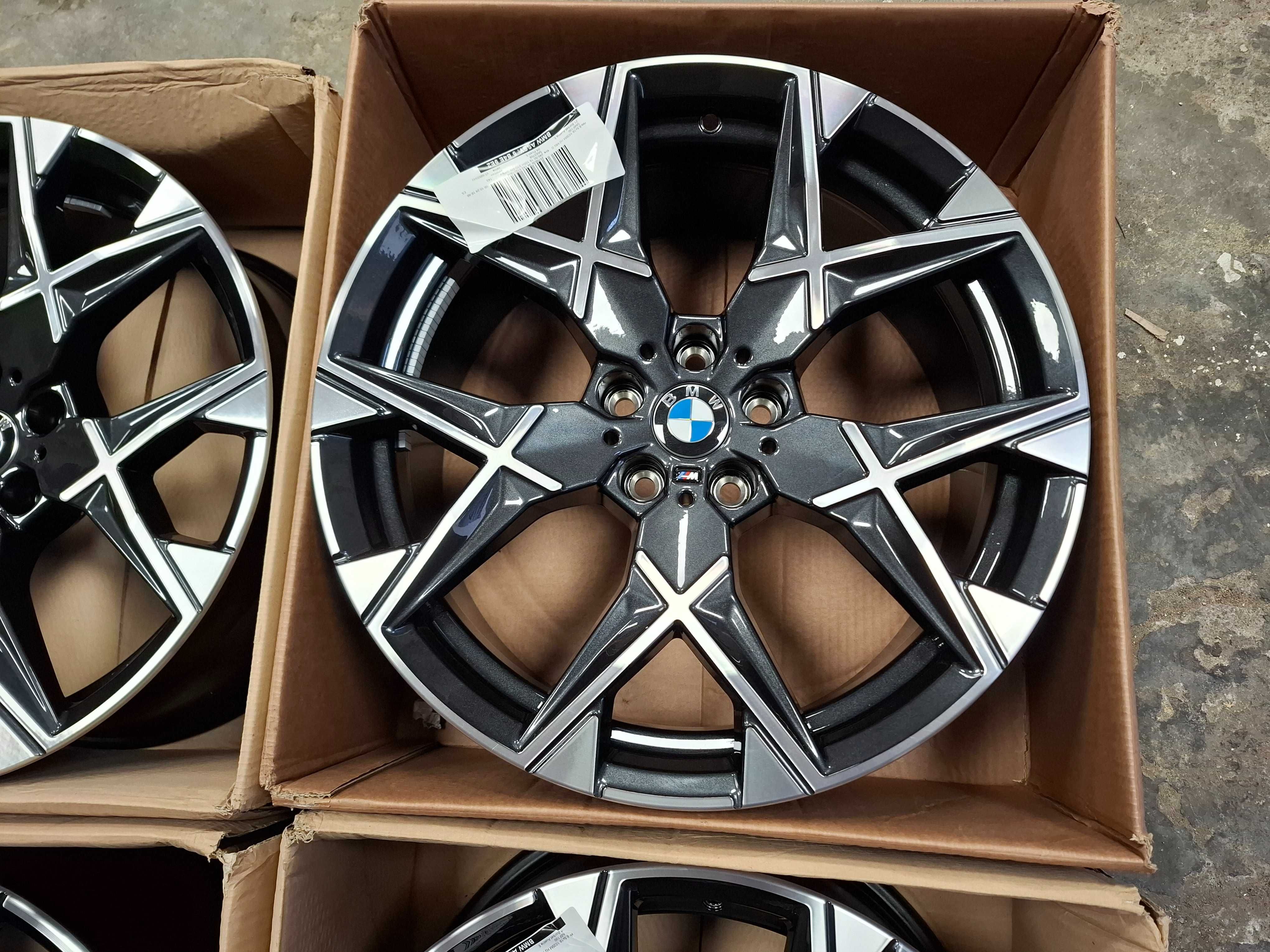 Nowe oryg felgi BMW X3 G45 G01 X4 G46 G02 1035M 19"