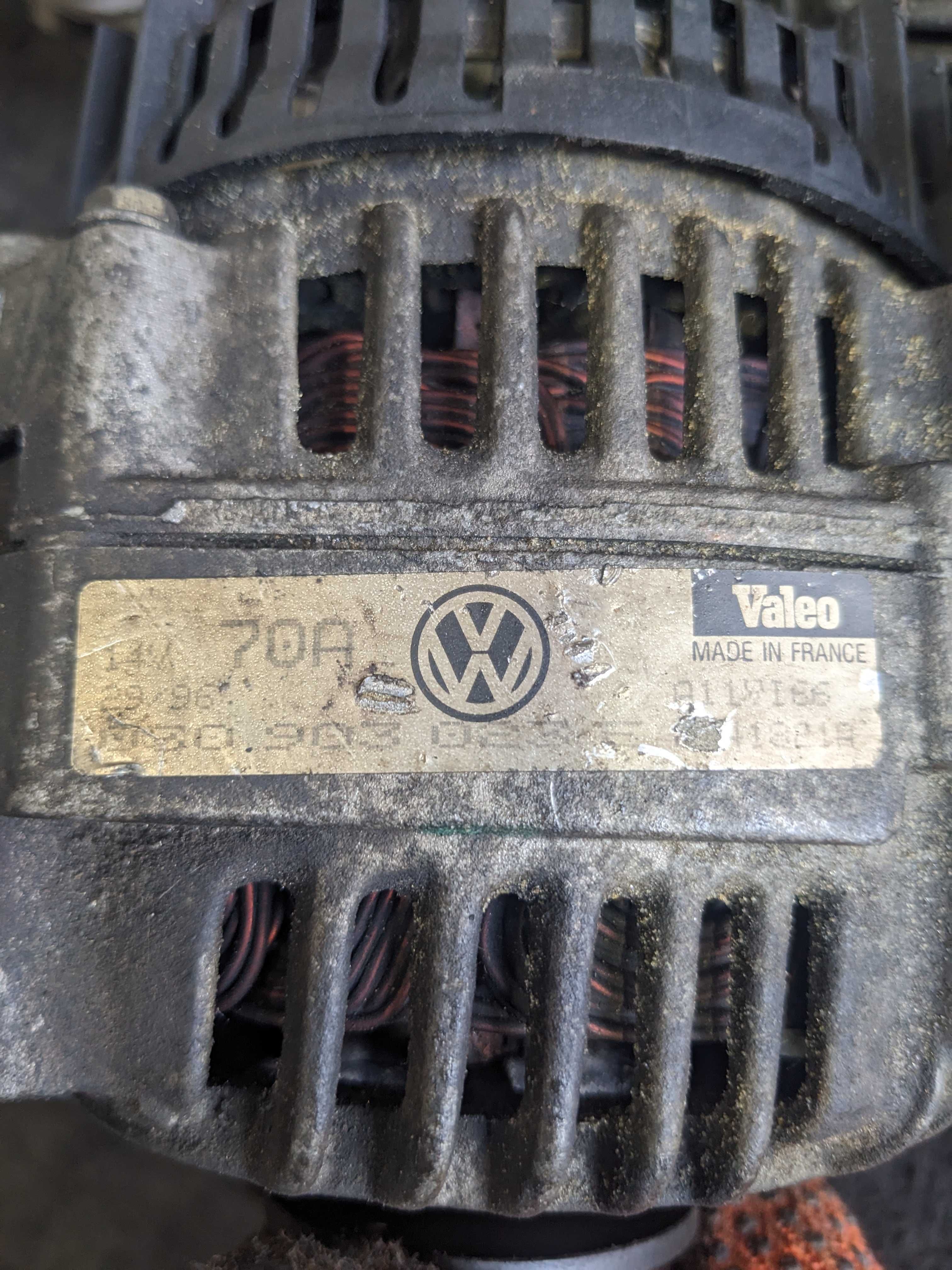 Генератор VW TRANSPORTER T4 GOLF 3 030903023B 0120485034 028903025G