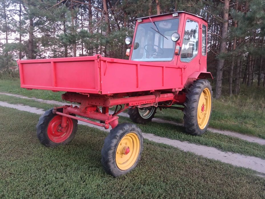 Продам трактор Т-16 МГ.