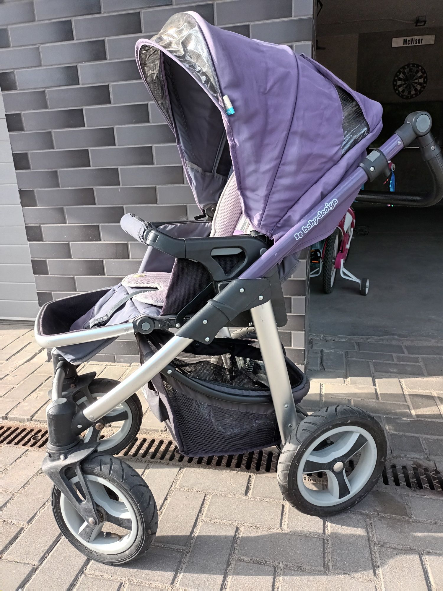 Wózek Baby Design Lupo 3 w 1 z fotelikiem