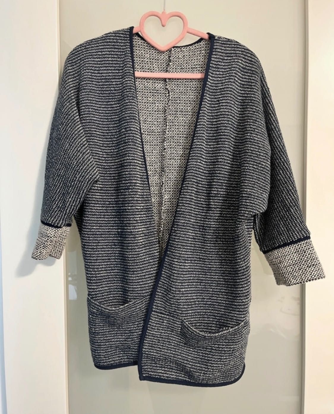 Kardigan Narzutka oversize S M casual trendy dress code