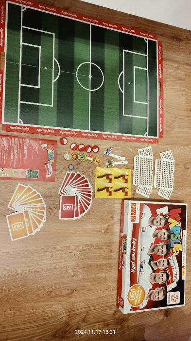 Gra planszowa Kapsle Football + karty VAR