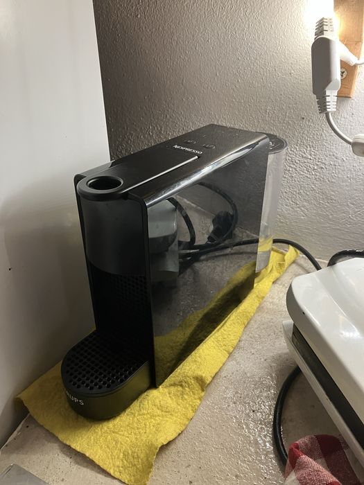 Maquina de cafe nespresso