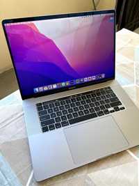 MacBook Pro 16' / 2,6 GHz Intel Core i7 / 16 GB DDR / AMD Radeon 4 GB