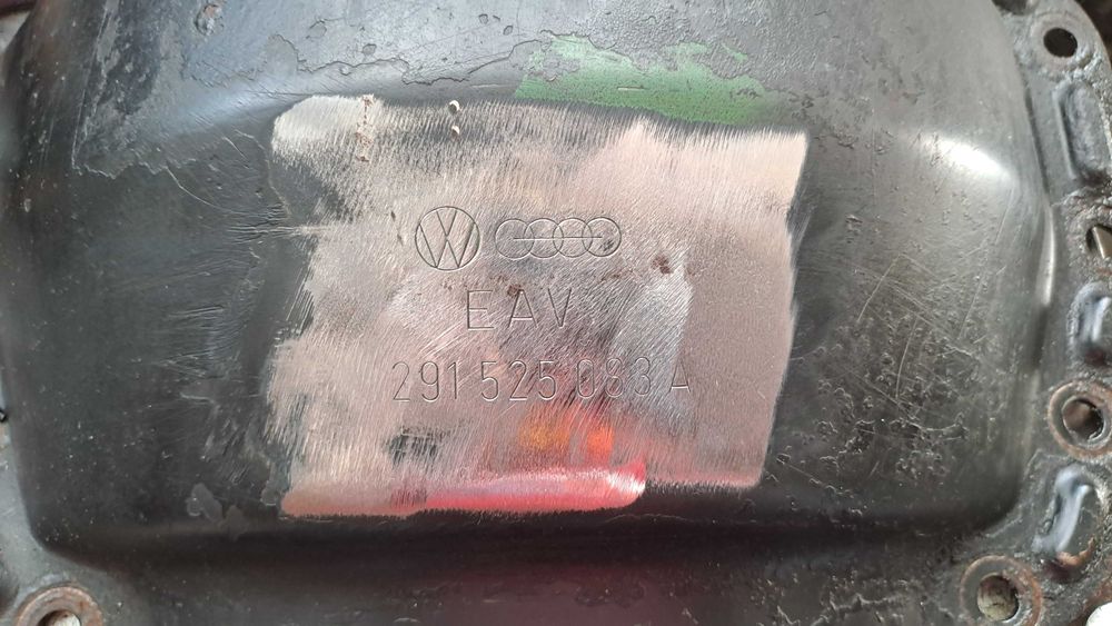 Pokrywa tylnego mostu, 14 śrub , dekiel VW LT "I" 28-55, 75-96r.