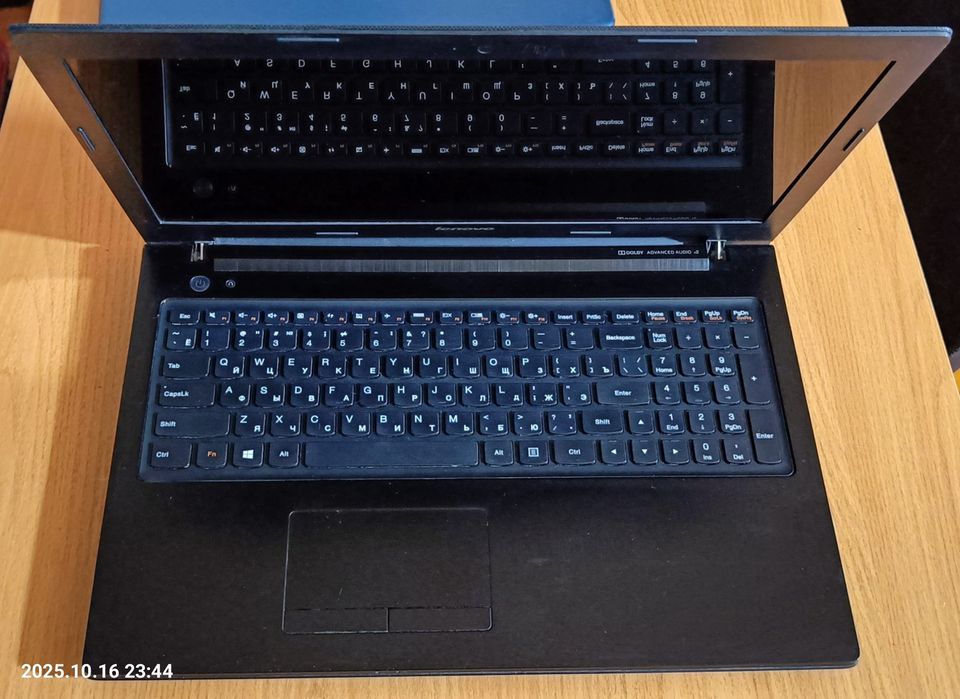 Ноутбук  LENOVO IdeaPad G505s . AMD-A8 (4500 M-APU)
