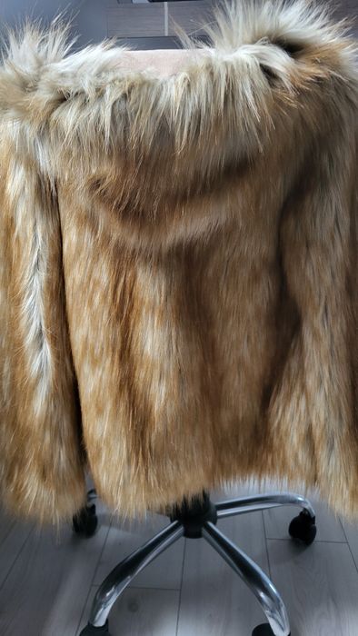 Krótka kurteczka futrzana, futerko Zara.R. XS/S