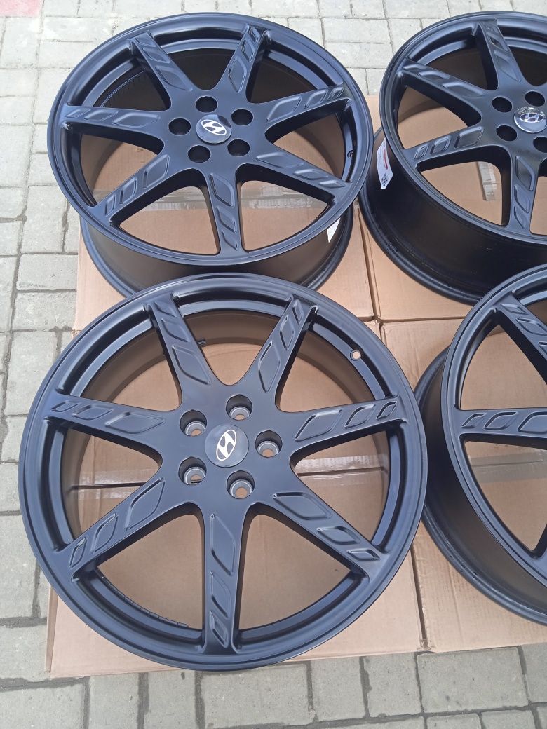 Felgi Aluminiowe 20 5x114.3 Kia Hyundai Mitsubishi Komplet