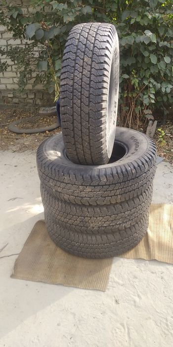 Шины wrangler 265/75 r16 б/у
