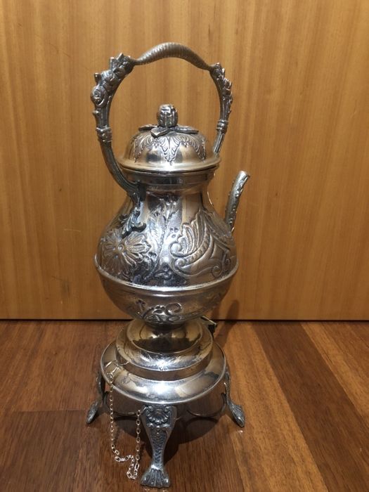 Samovar muito antigo lindíssimo