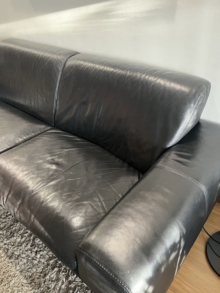 Sofa de pele preto