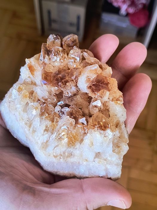 Kamień szlachetny, Cytryn, szczotka