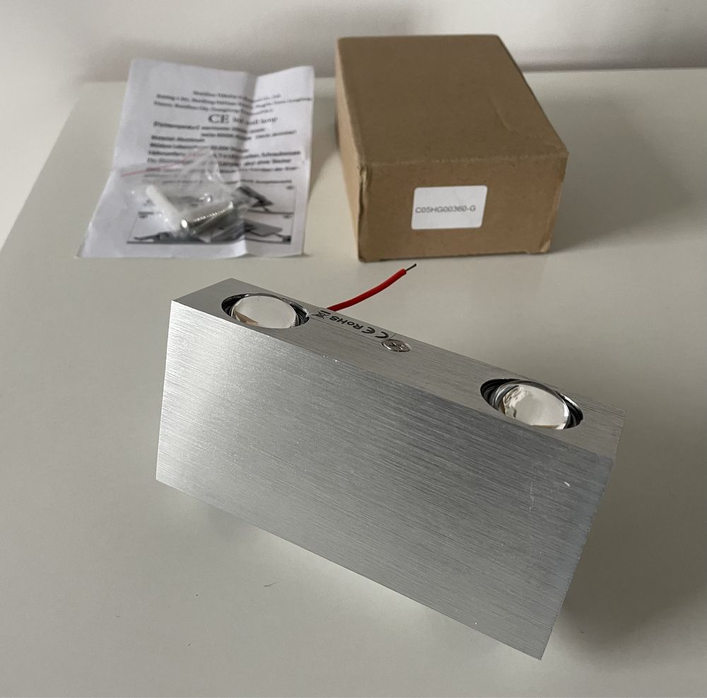 Lampa Led - Elewacykna - Kinkiet -  Fasadowe - 220 V -Aluminium  Nowa