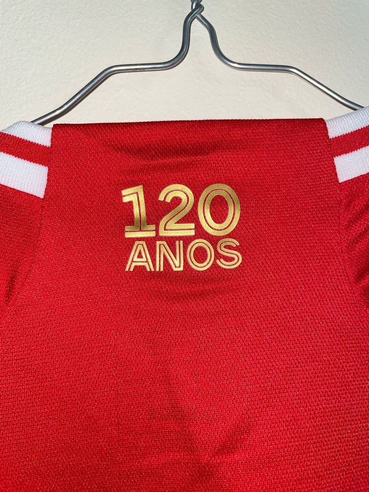 Vendo camisola do Benfica URGENTE