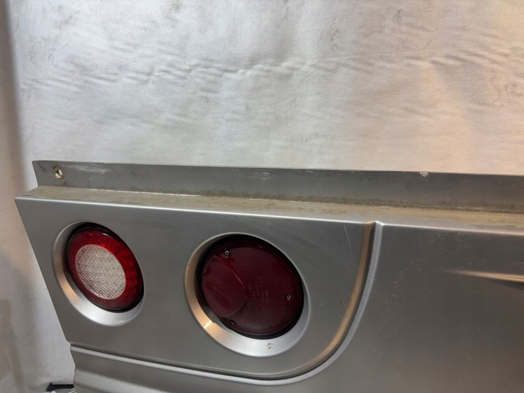 Zderzak tylny część środkowa Iveco Irisbus Access Gx327