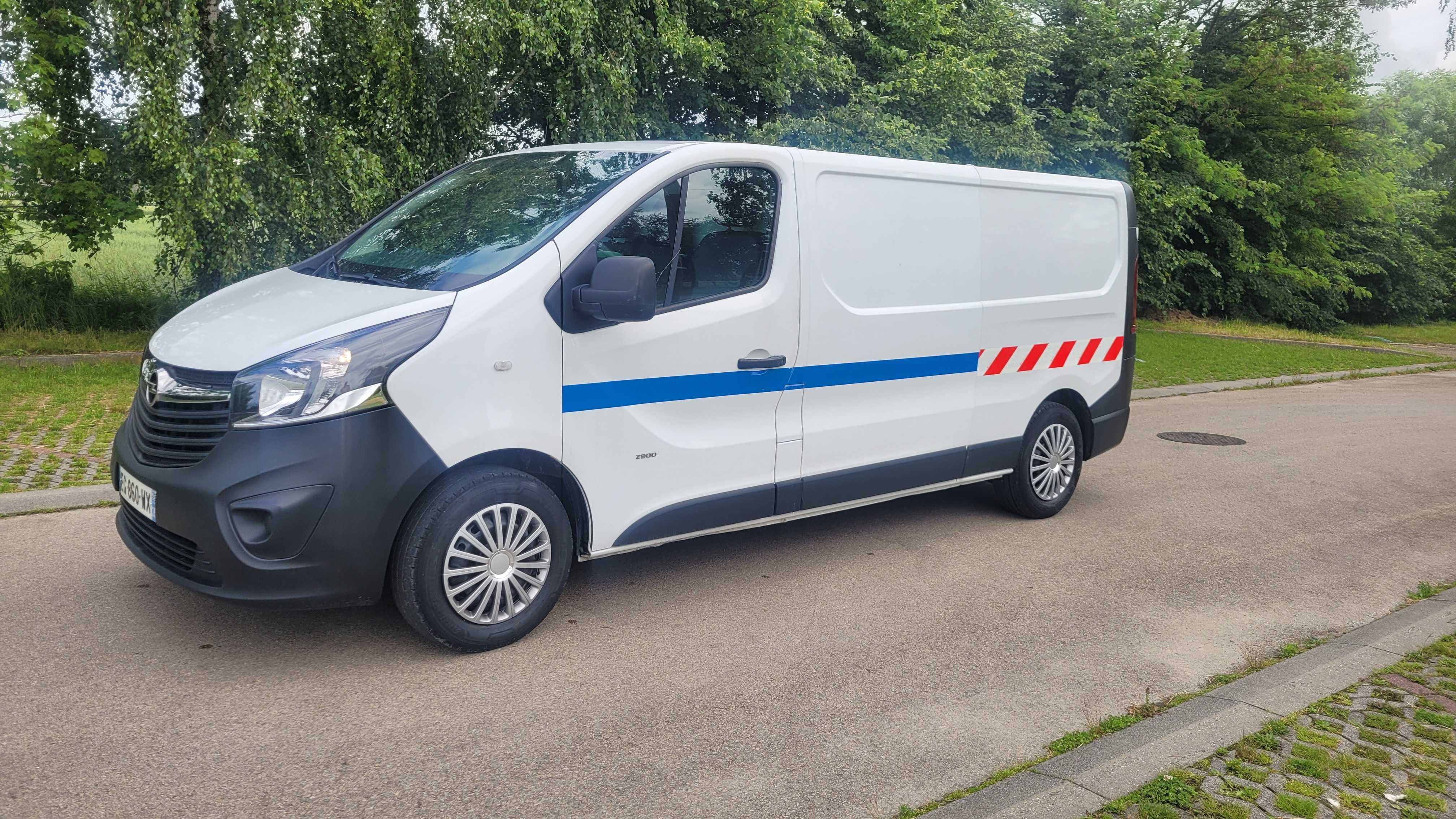 Opel Vivaro 1.6 cdti długa wersja