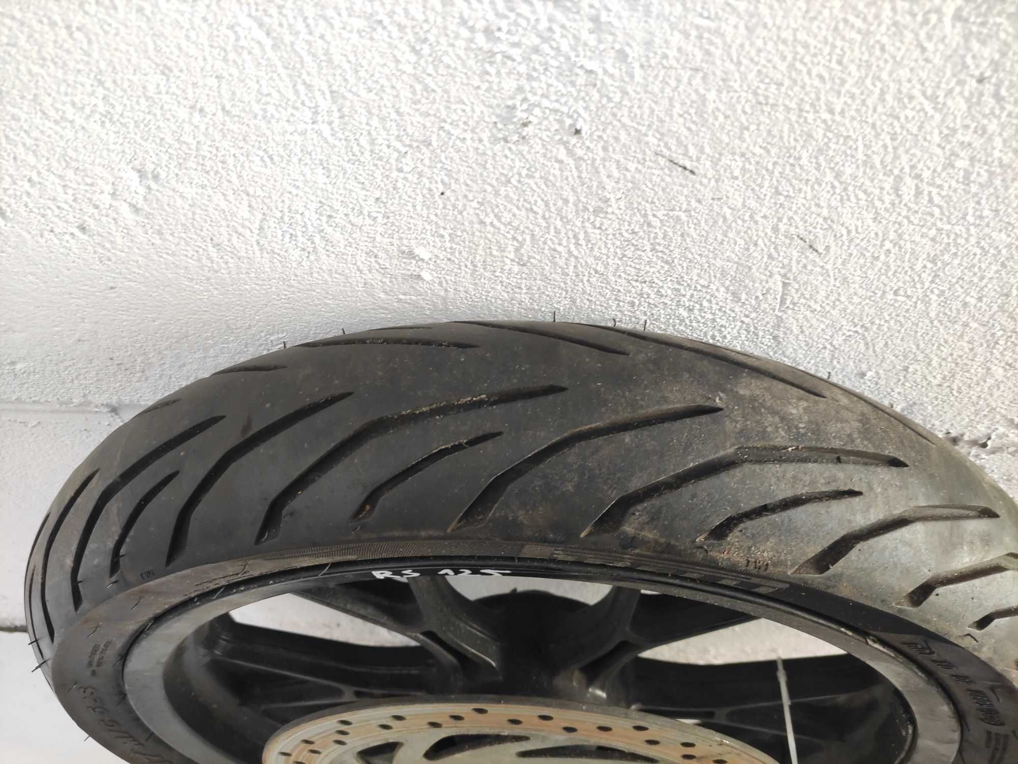 Aprilia Rs4 125 06do16 4t Koło przednie przód tarcza opona Części